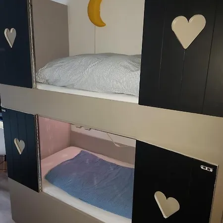 Lazey Гостевой дом 3*